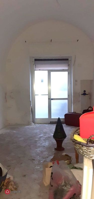 Casa indipendente di  4 vani /110 mq  a Bari - Carbonara