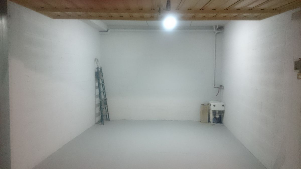 Box / Garage / Posto Auto/19 mq  a Bari - Picone (zona Policlinico)