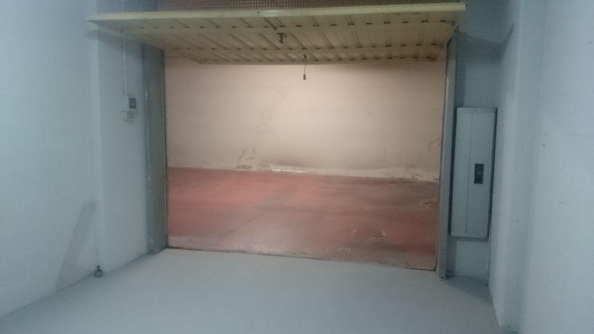 Box / Garage / Posto Auto/19 mq  a Bari - Picone (zona Policlinico)