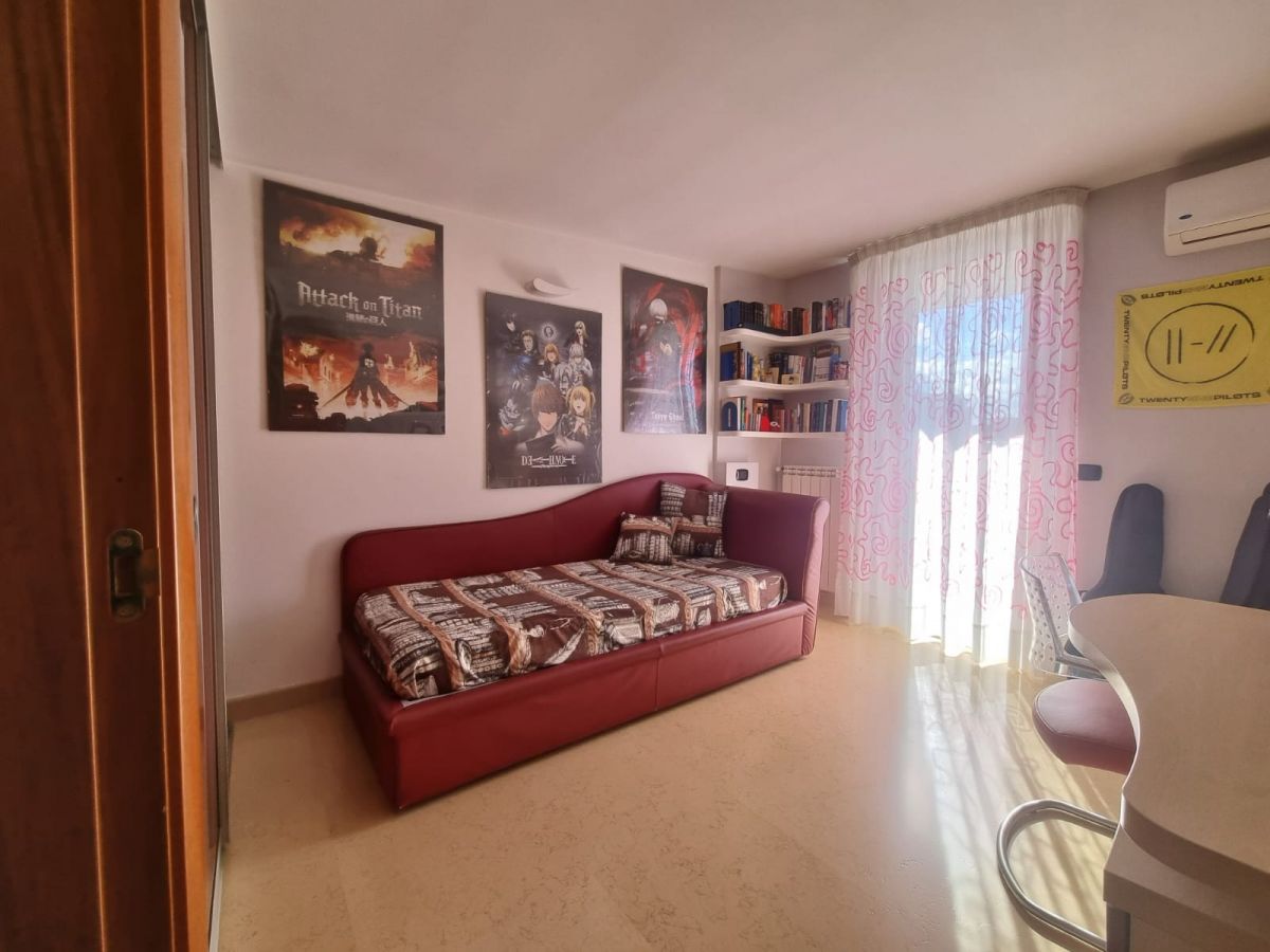 Attico / Duplex di  5 vani /178 mq  a Andria (zona Zona tra Viale Venezia Giulia e l'Ospedaletto )