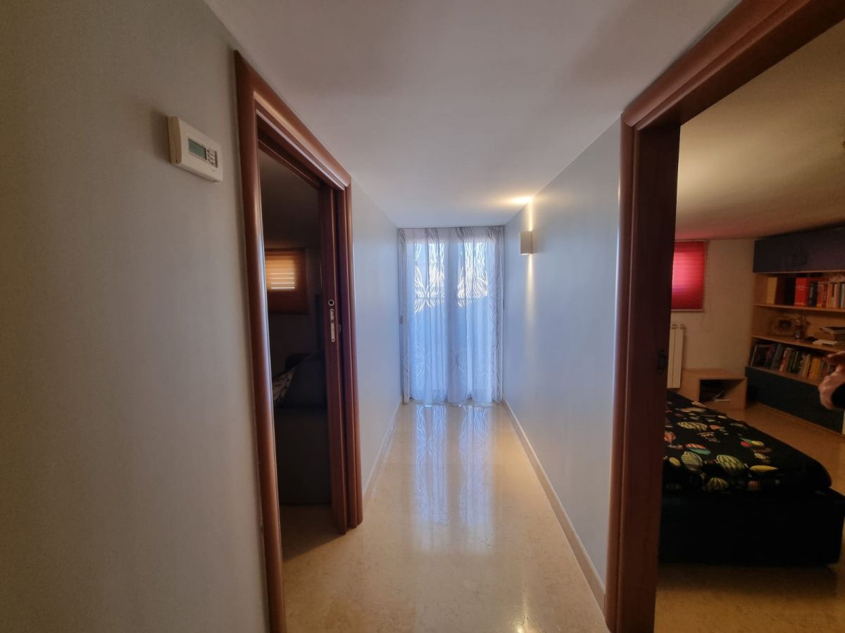 Attico / Duplex di  5 vani /178 mq  a Andria (zona Zona tra Viale Venezia Giulia e l'Ospedaletto )