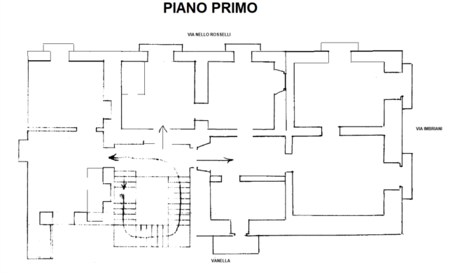 Palazzo di  7 vani /270 mq  a Ruvo di Puglia