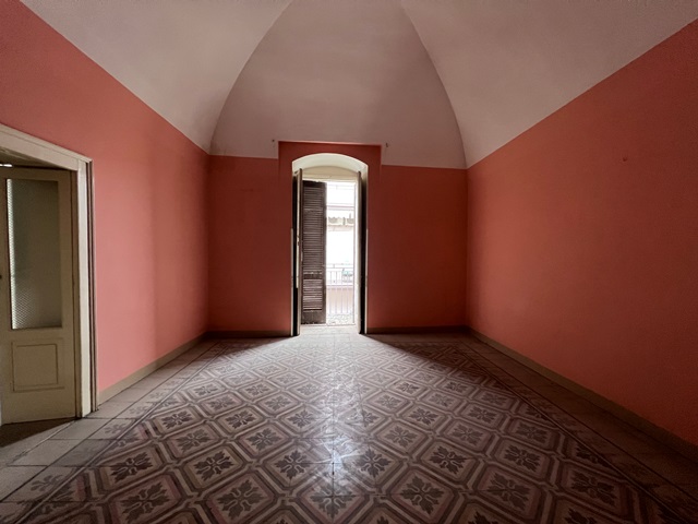 Palazzo di  7 vani /270 mq  a Ruvo di Puglia