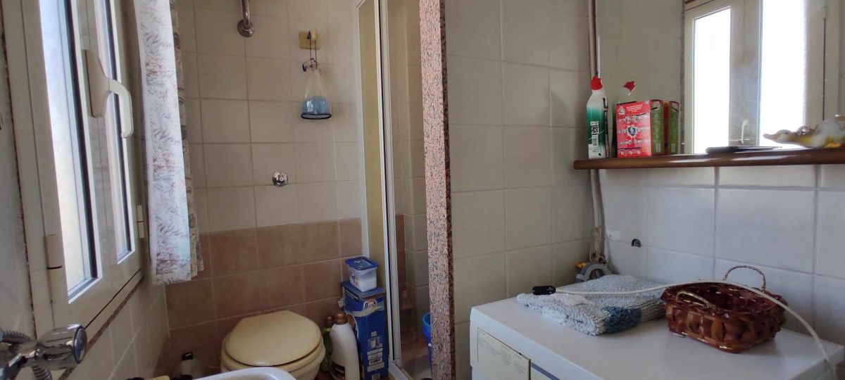 Appartamento di  4 vani /126 mq  a Taranto (zona Ospedale - Lungomare)