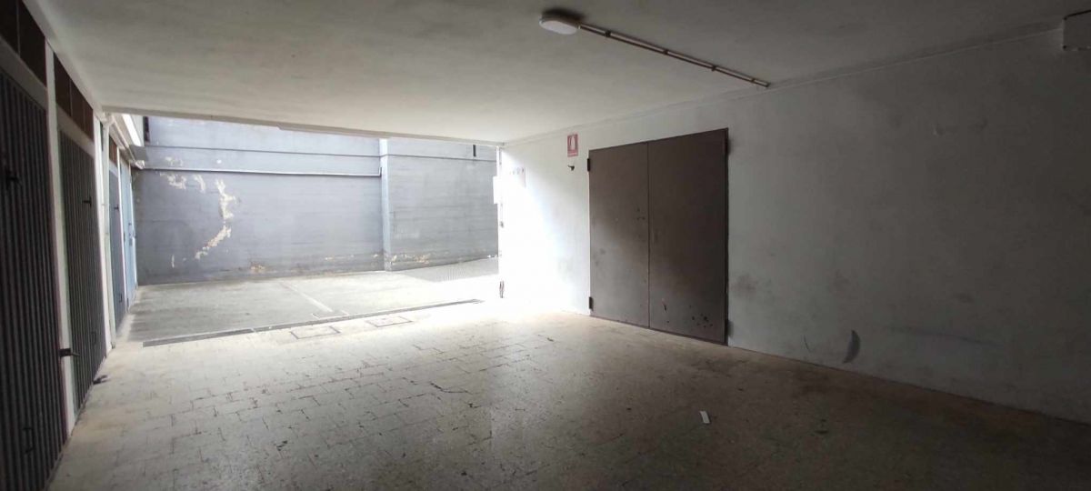 Box / Garage / Posto Auto di  1 vani /22 mq  a Bari - Loseto (zona a 300 mt dalla stazione RFI)