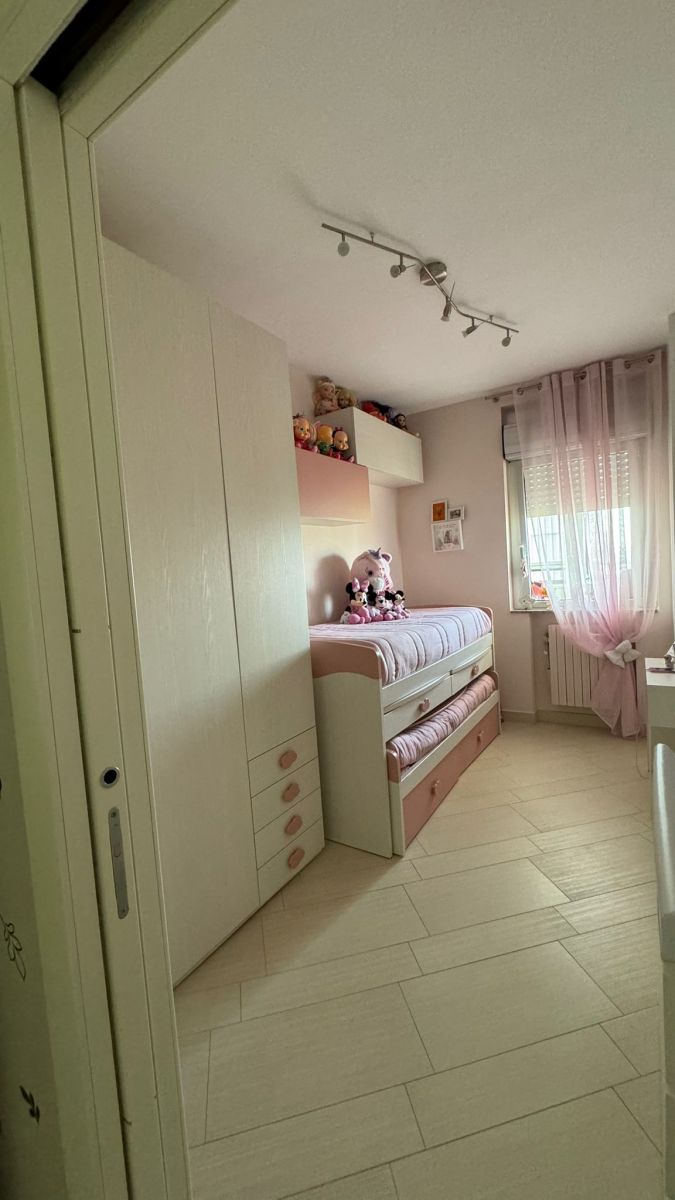 Appartamento di  3 vani /80 mq  a Bari - San Paolo (zona vicinanze Giudice di pace e Aereoporto)