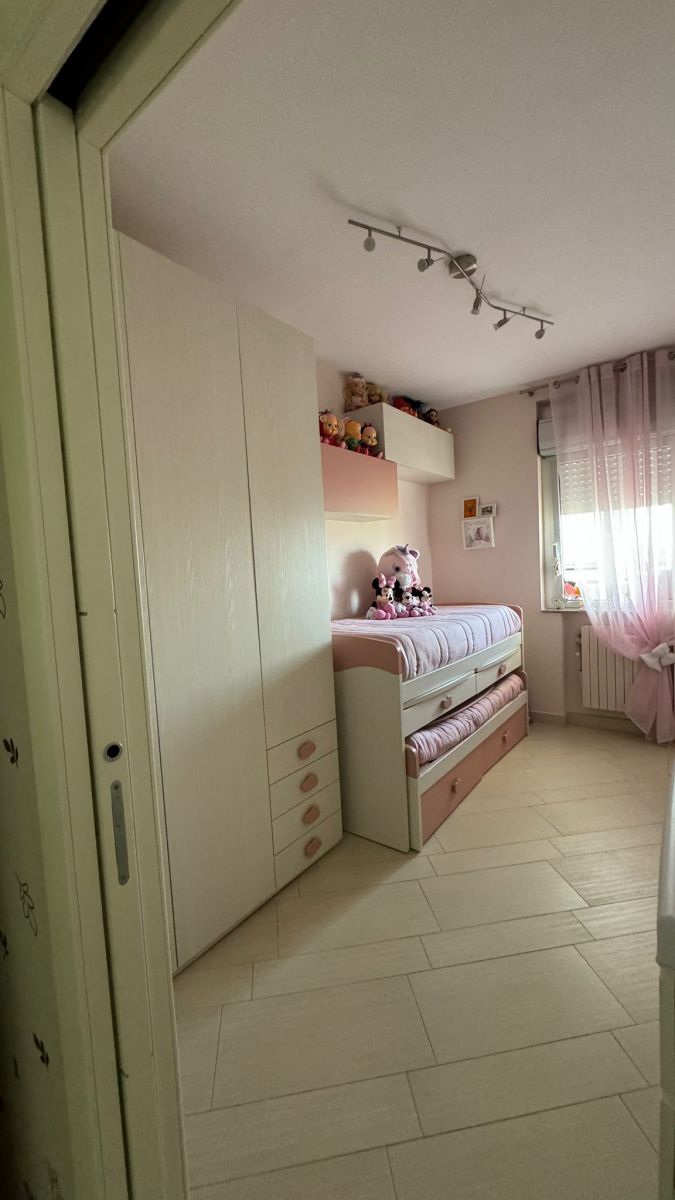 Appartamento di  3 vani /80 mq  a Bari - San Paolo (zona vicinanze Giudice di pace e Aereoporto)