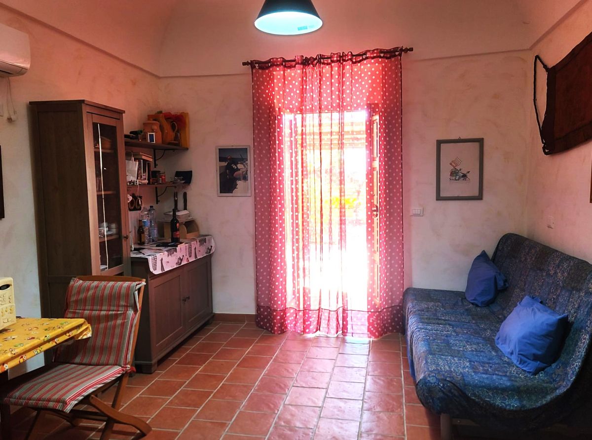 Appartamento di  2 vani /55 mq  a Fasano (zona Selva di Fasano zona Minareto)