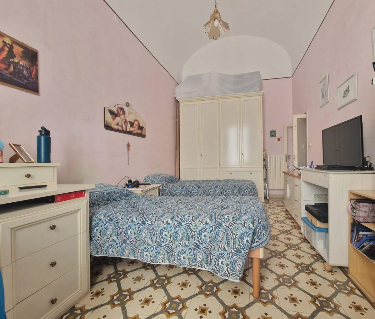 Appartamento di  3 vani /129 mq  a Trani (zona Centro)