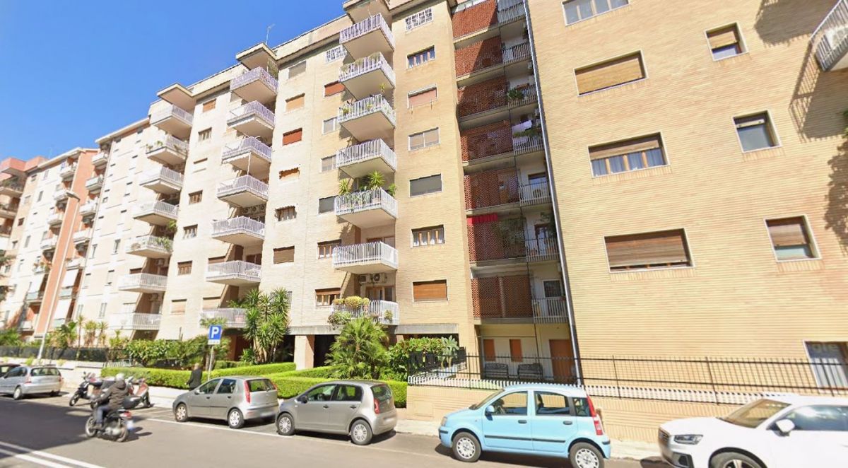 Appartamento Ristrutturato di 2 vani /68 mq  a Bari - Poggiofranco