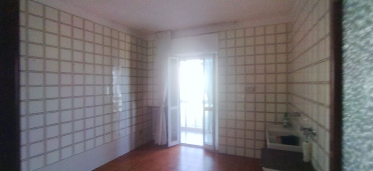 Appartamento di  3 vani /100 mq  a Bari - San Paolo (zona San Paolo)