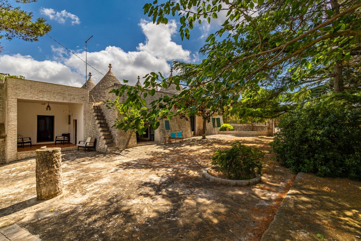 Trulli Locorotondo