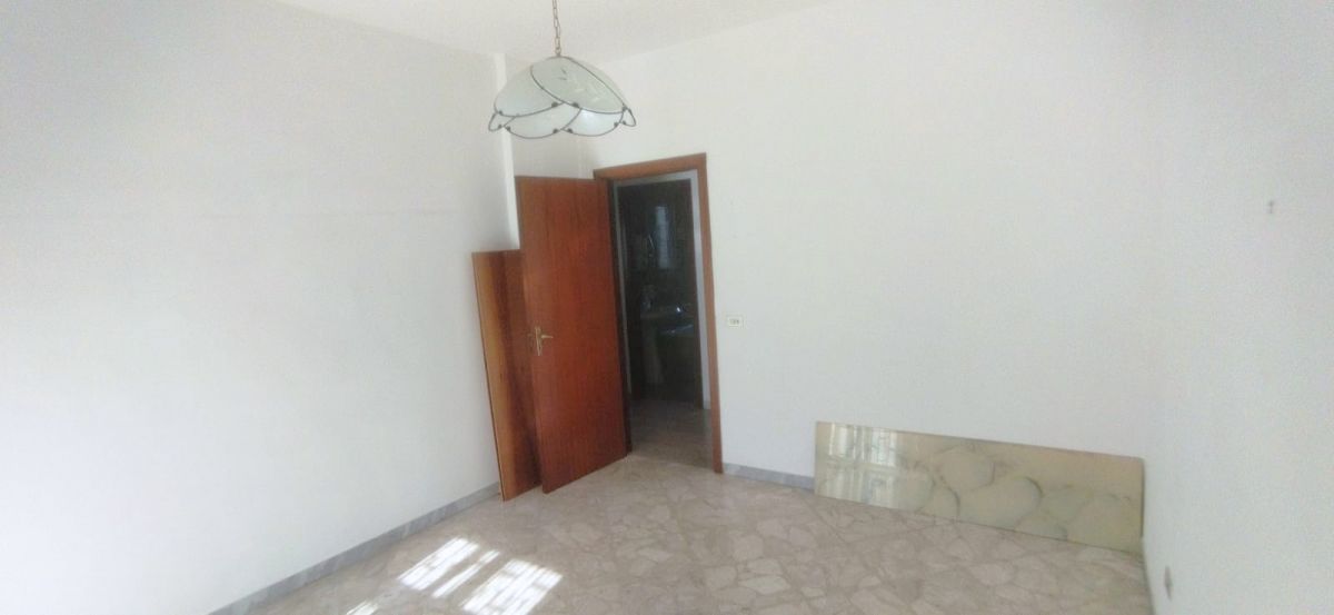 Appartamento di  3 vani /100 mq  a Bari - San Paolo (zona San Paolo)