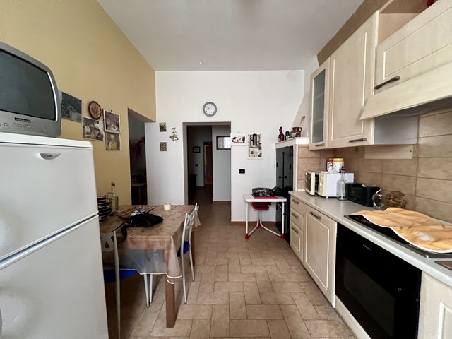 Villa (zona residenziale) di  4 vani /110 mq  a Toritto