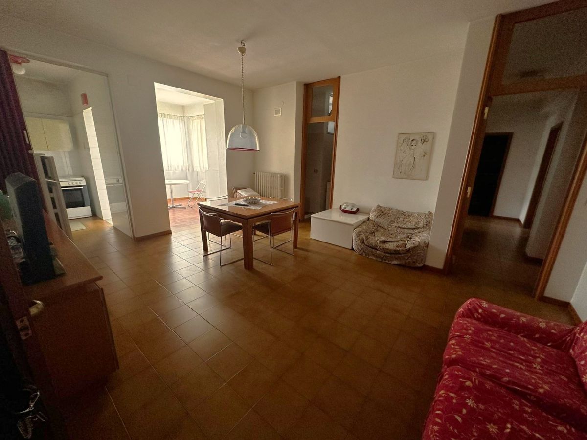 Appartamento di  5 vani /140 mq  a Andria (zona CENTRO)