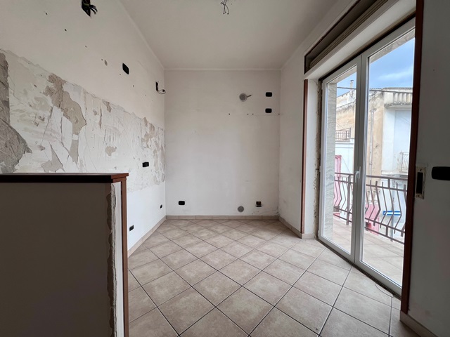 Casa indipendente di  3 vani /80 mq  a Bari - Carbonara