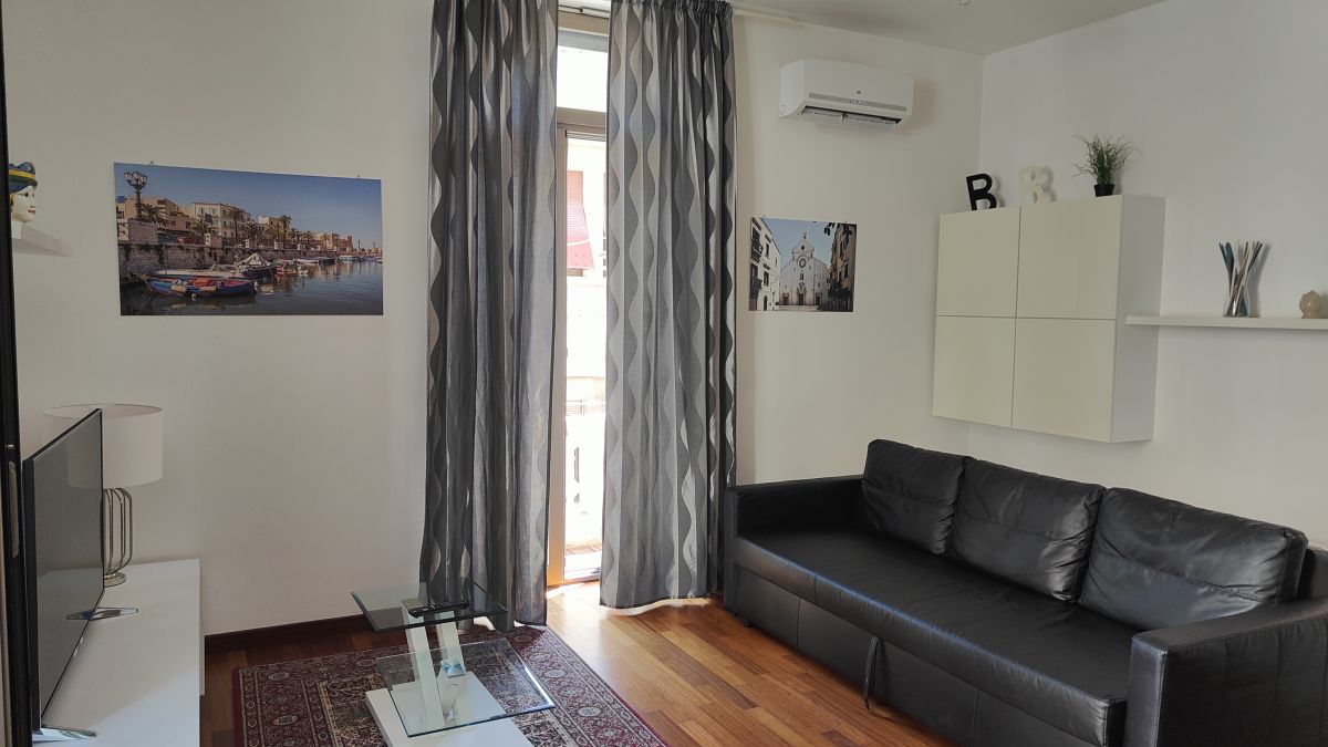 Dimora Luxury  2 vani /82 mq  a Bari - Murat (zona Centralissima)