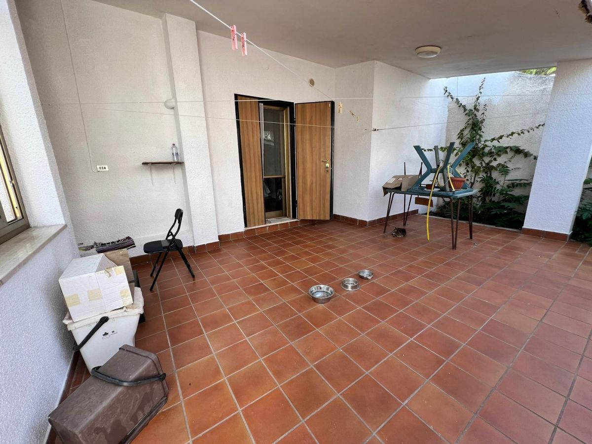 Villa (zona residenziale) di  4 vani /95 mq  a Mola di Bari