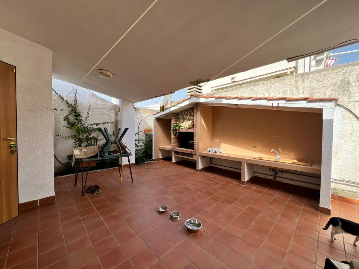 Villa (zona residenziale) di  4 vani /95 mq  a Mola di Bari