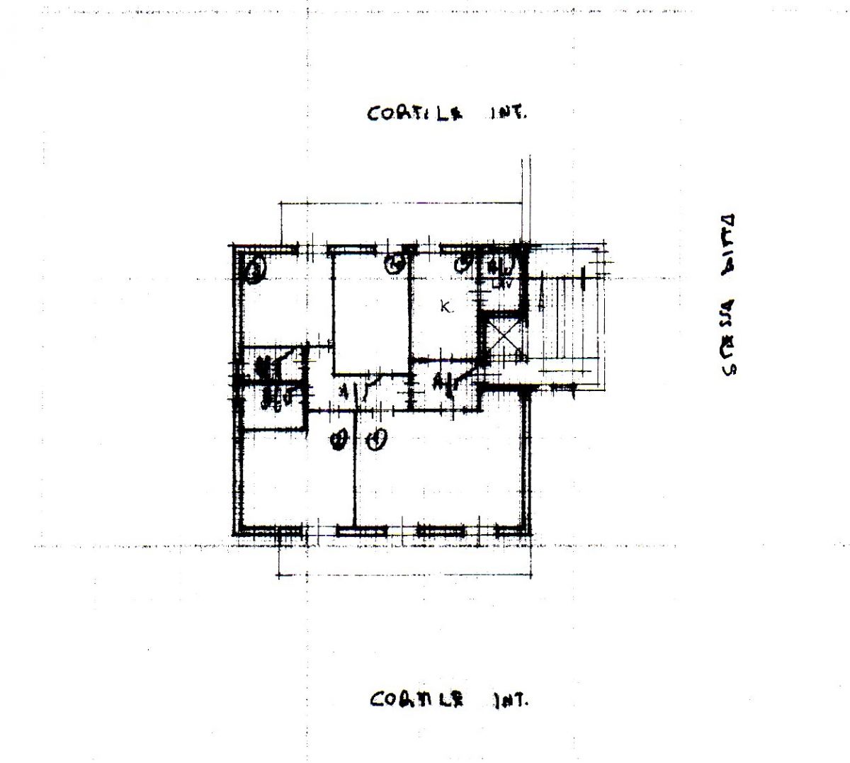 Appartamento di  5 vani /122 mq  a Modugno (zona piscina dei preti)