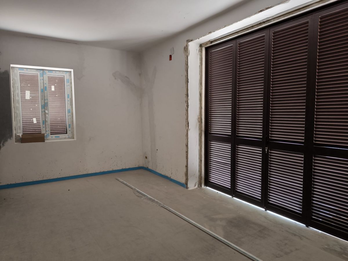 Villa (zona residenziale) di  4 vani /120 mq  a Noicattaro