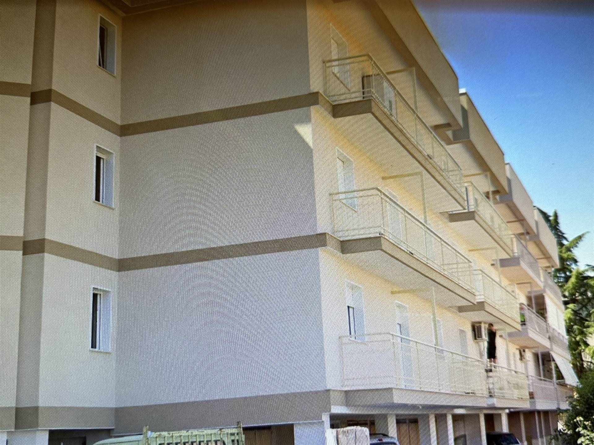 Appartamento di  3 vani /110 mq  a San Ferdinando di Puglia (zona 167)