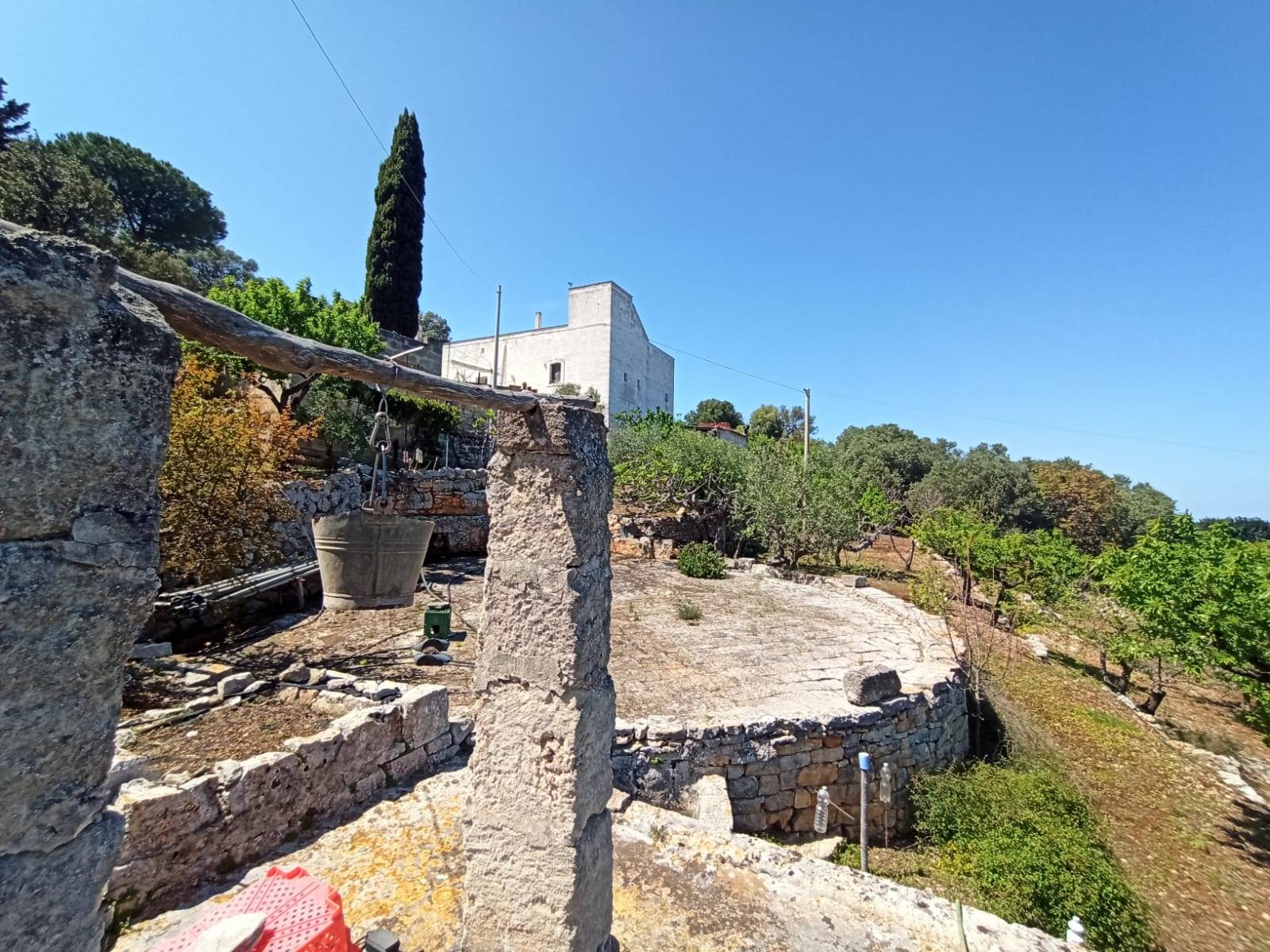 Rustico / Casale / Masseria di  6 vani /200 mq  a Monopoli