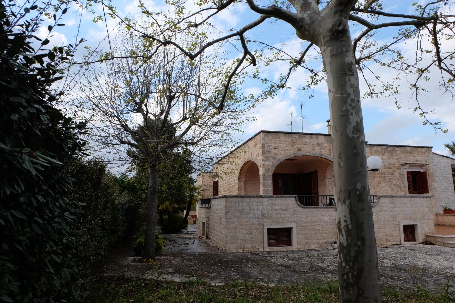 Villa (zona residenziale) di  6 vani /590 mq  a Fasano