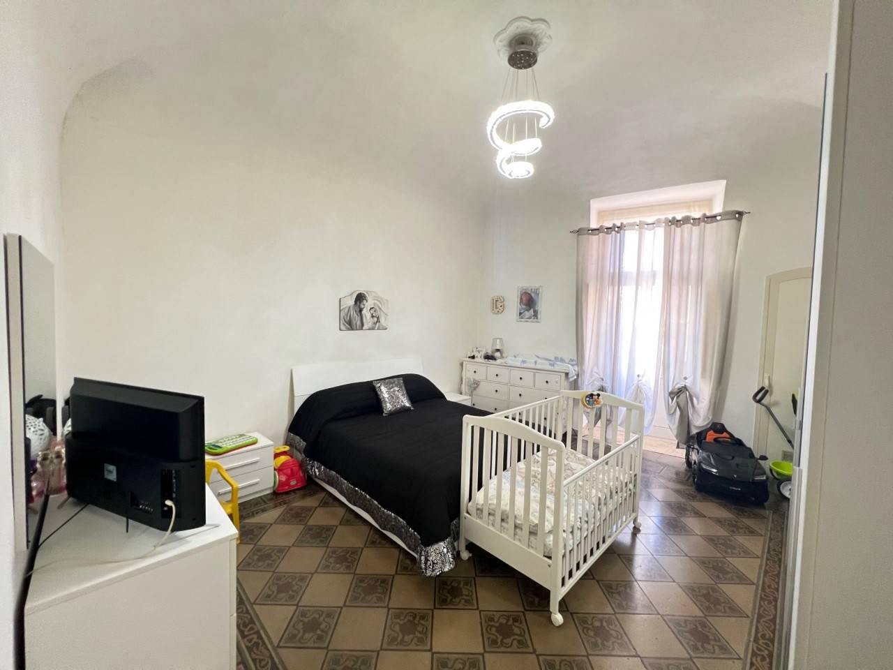 Appartamento di  2 vani /60 mq  a Bari (zona CARRASSI)