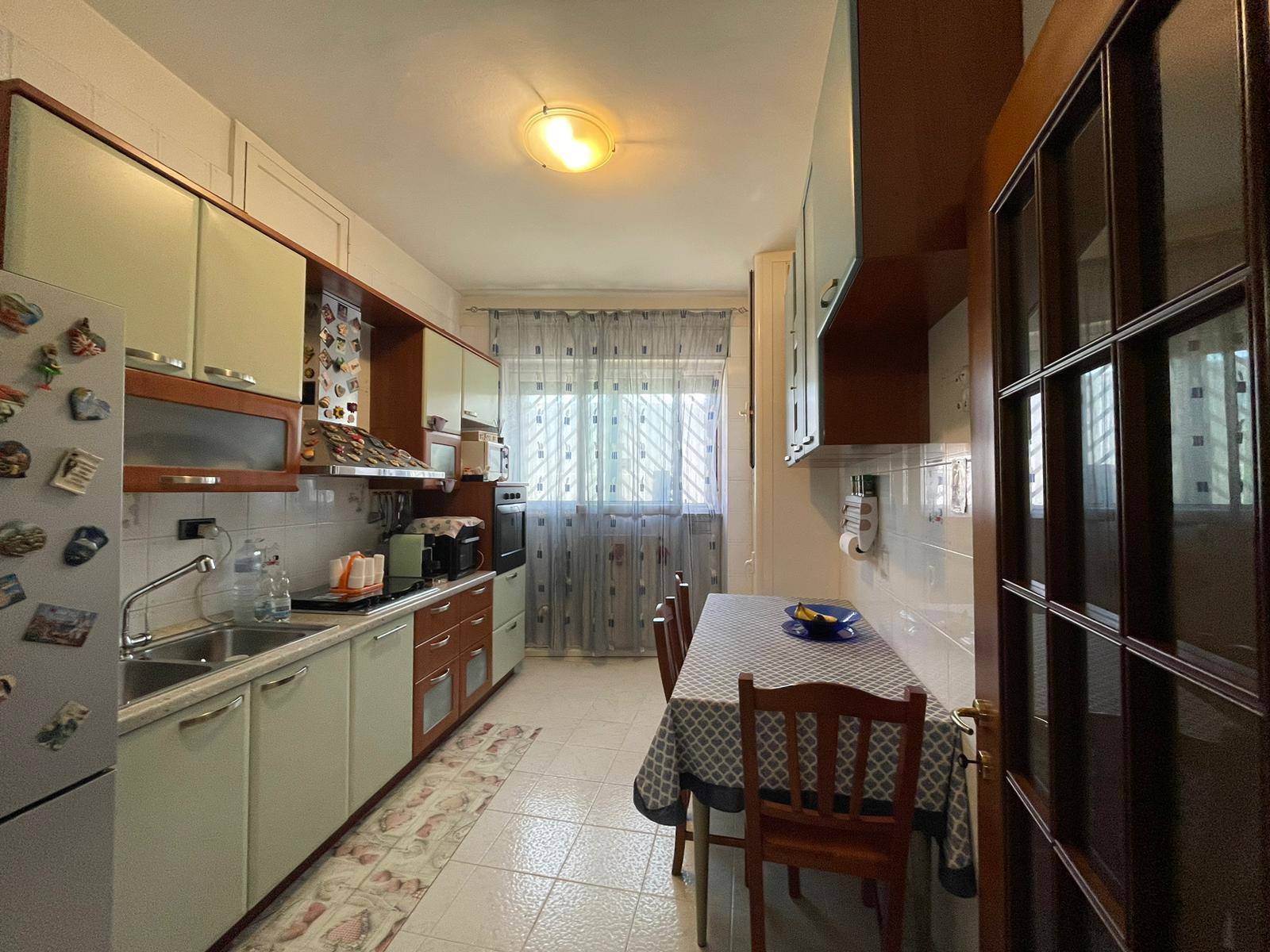 Appartamento di  3 vani /100 mq  a Bari (zona STANIC)