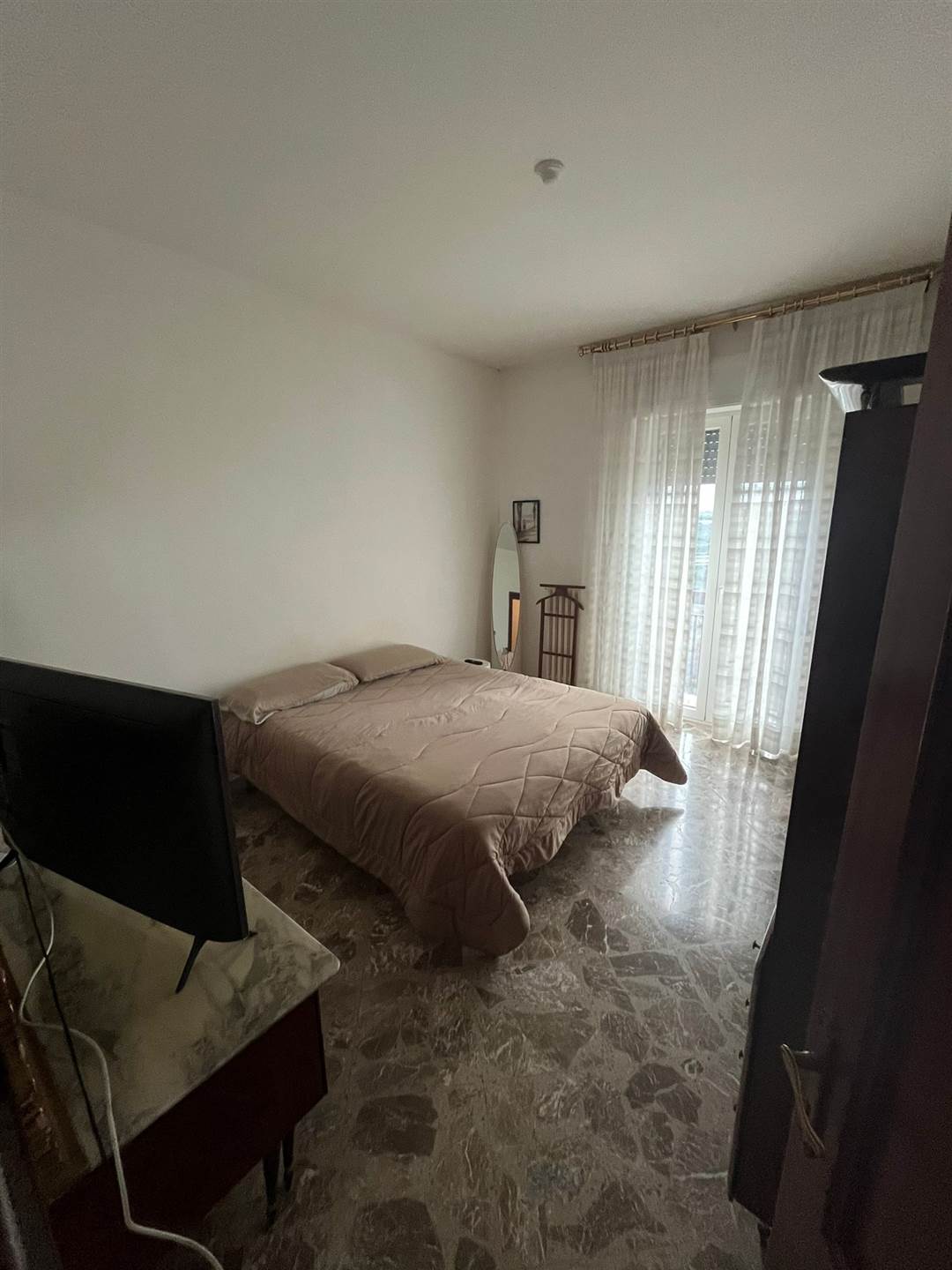 Appartamento di  4 vani /155 mq  a Bari (zona POGGIOFRANCO)