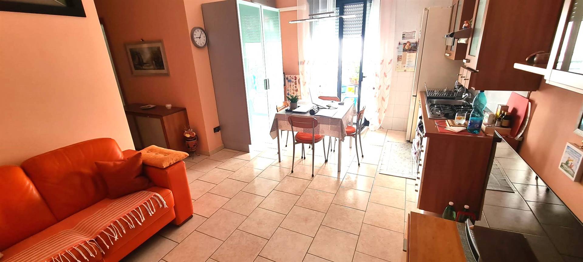 Appartamento di  2 vani /60 mq  a Bari (zona PALESE)