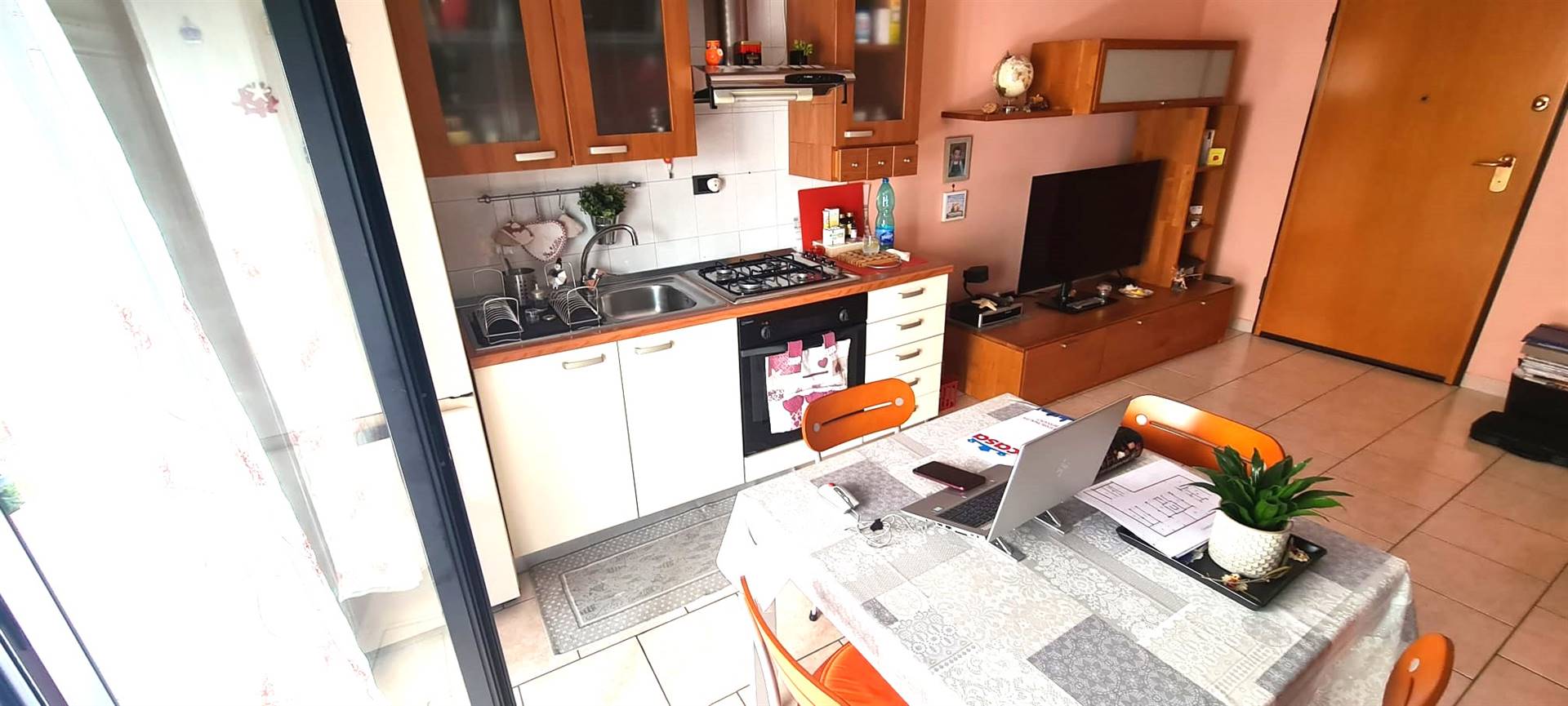 Appartamento di  2 vani /60 mq  a Bari (zona PALESE)