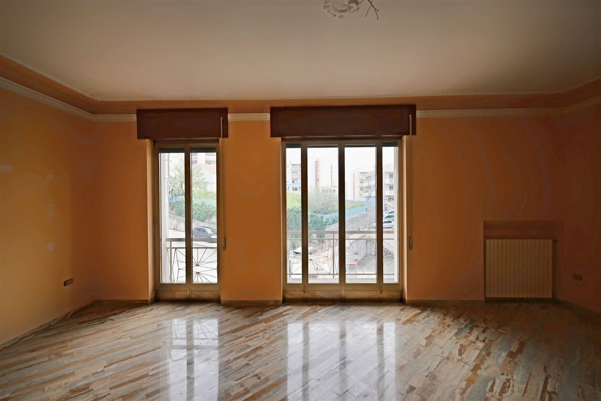 Palazzo / Stabile di  6 vani /556 mq  a Putignano (zona SANT'ANTONIO)