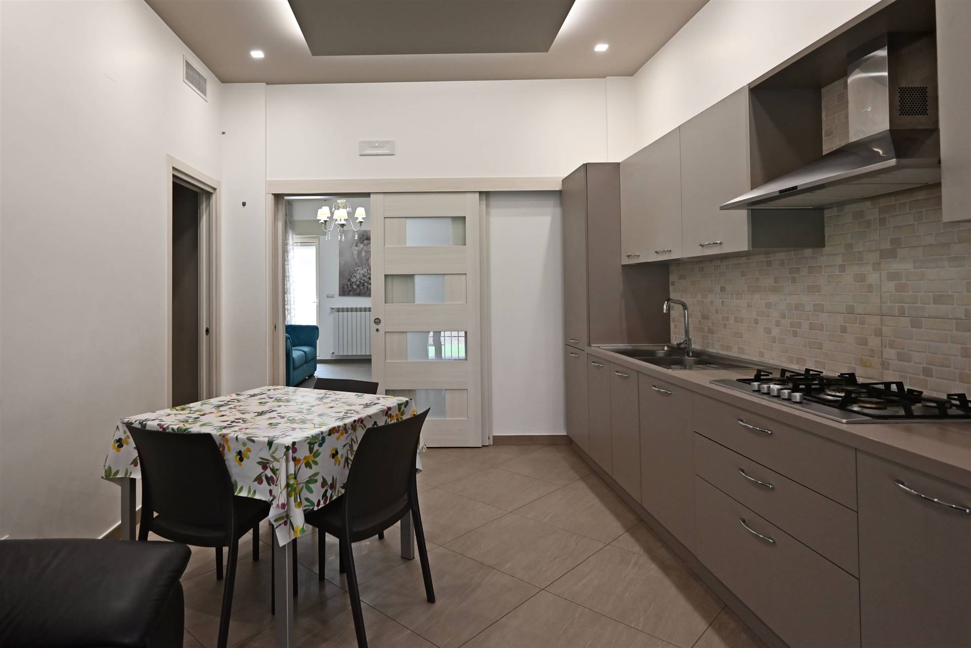 Appartamento di  4 vani /115 mq  a Putignano (zona CENTRO)