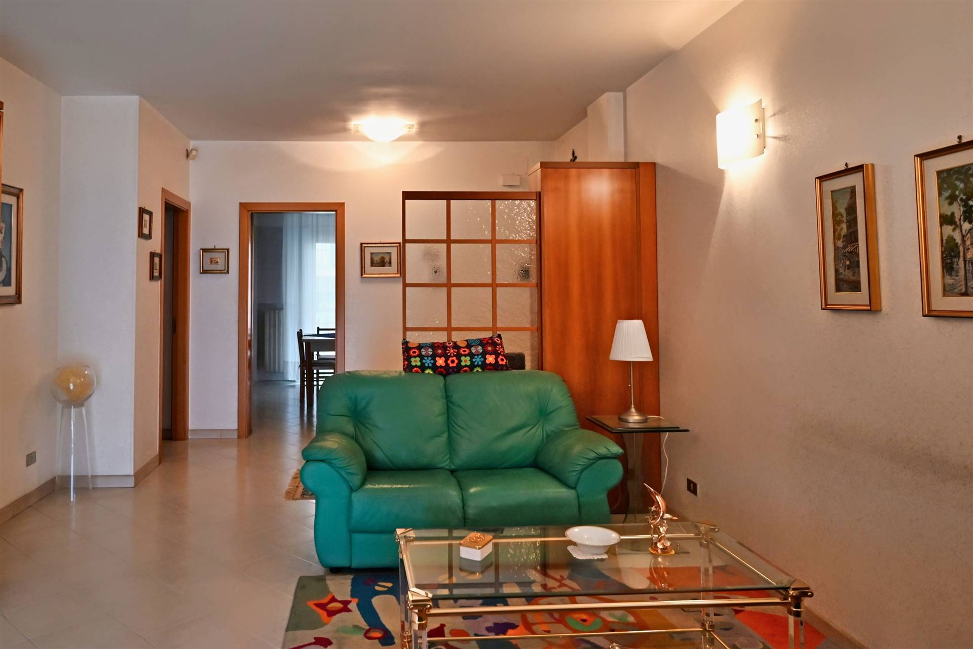 Appartamento di  5 vani /109 mq  a Putignano (zona PUTIGNANO 2000)