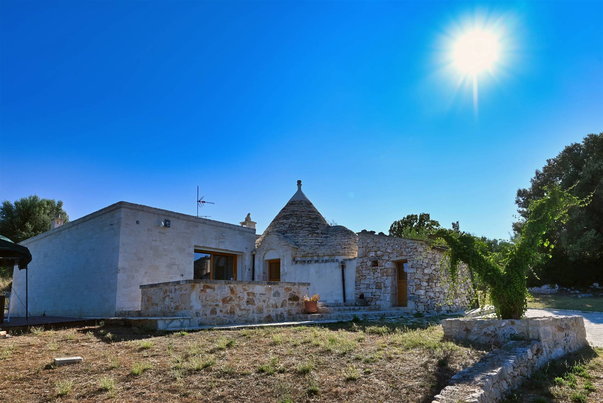 Trullo di  3 vani /80 mq  a Putignano (zona AGRO DI PUTIGNANO)