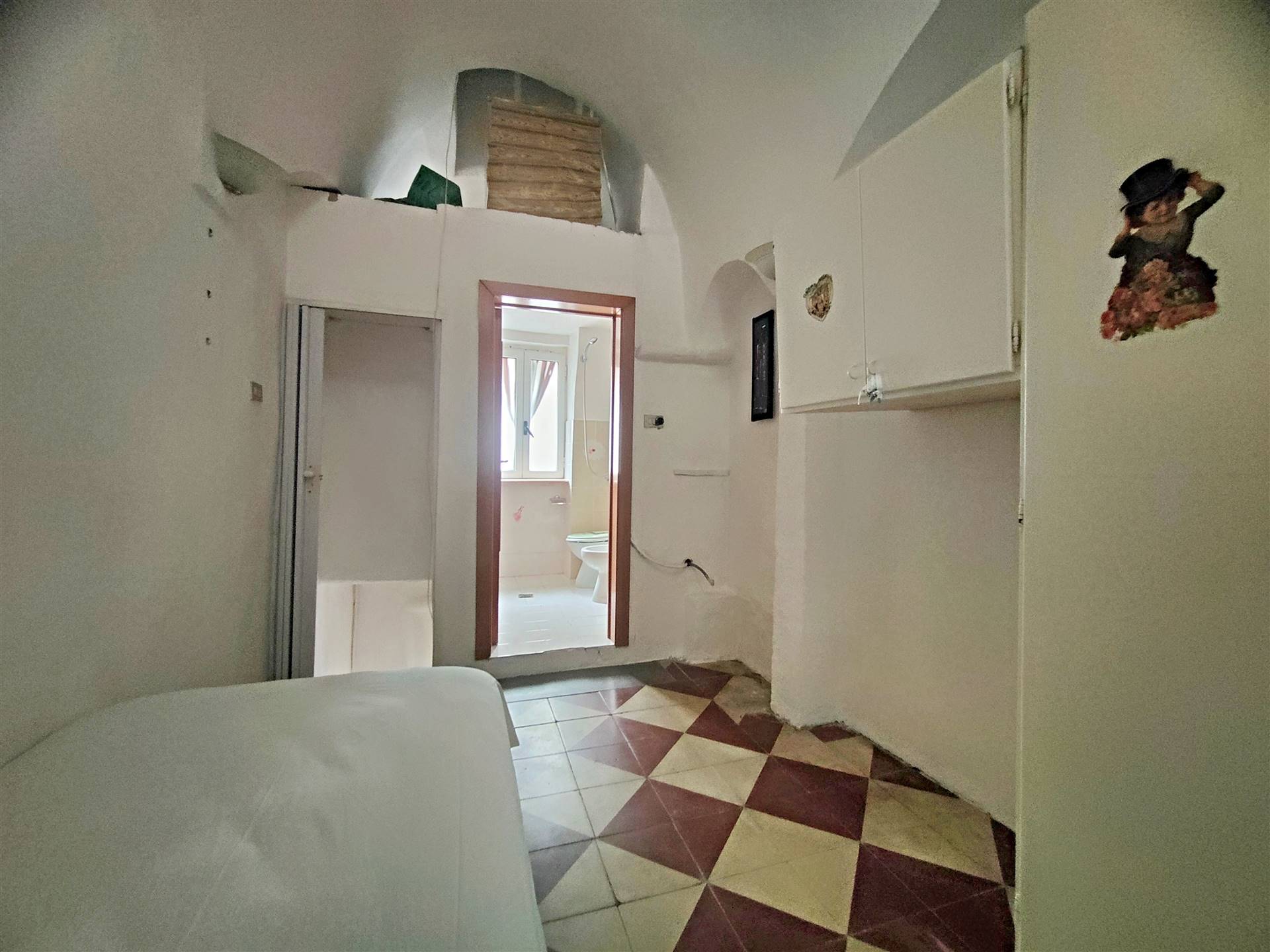 Casa indipendente di  2 vani /29 mq  a Putignano (zona CENTRO STORICO)