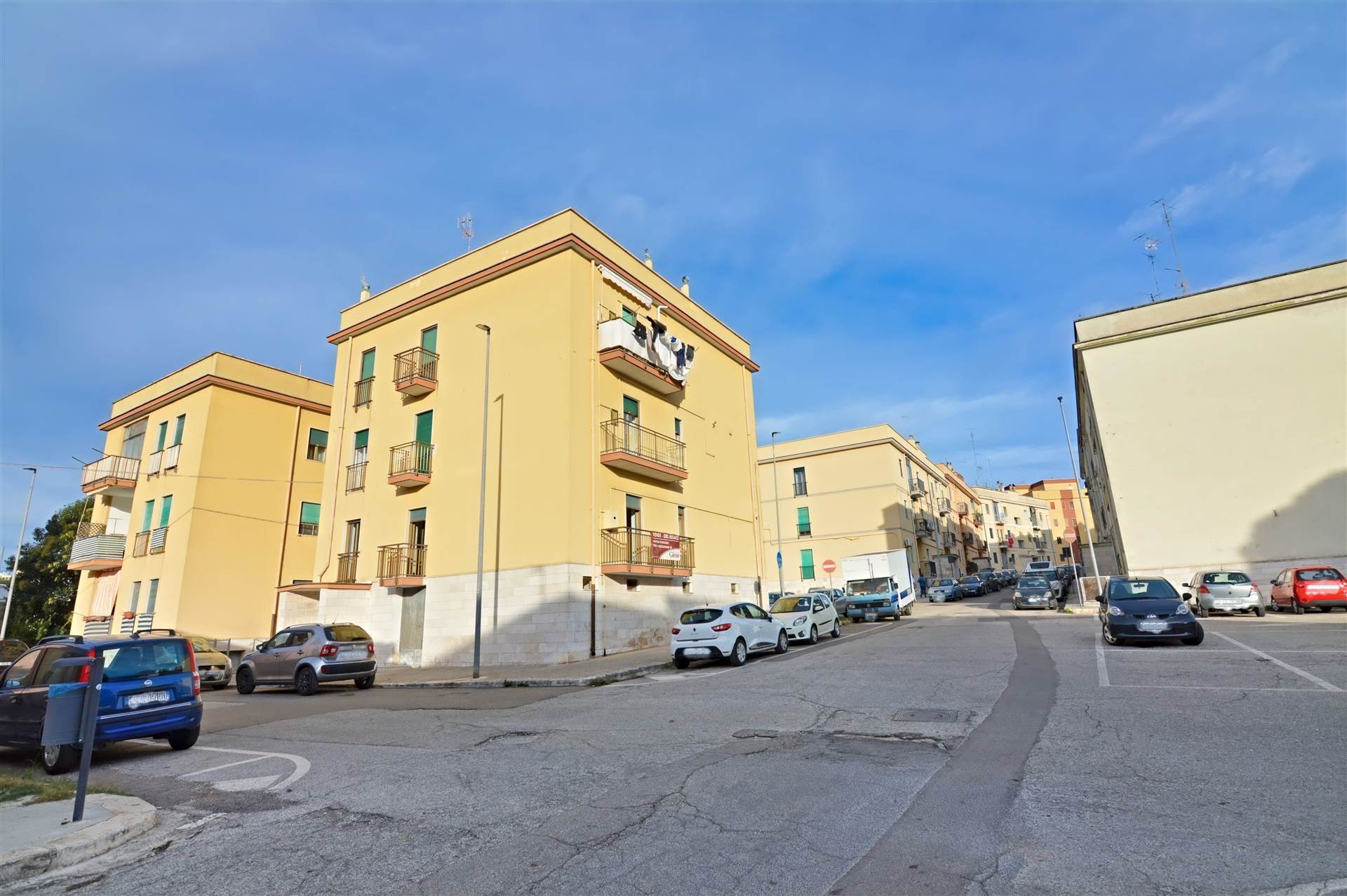 Appartamento di  5 vani /167 mq  a Putignano (zona SAN FILIPPO)