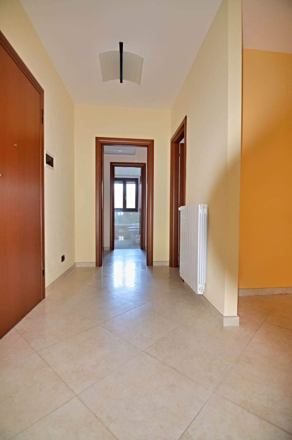 Appartamento di  3 vani /110 mq  a Castellana Grotte