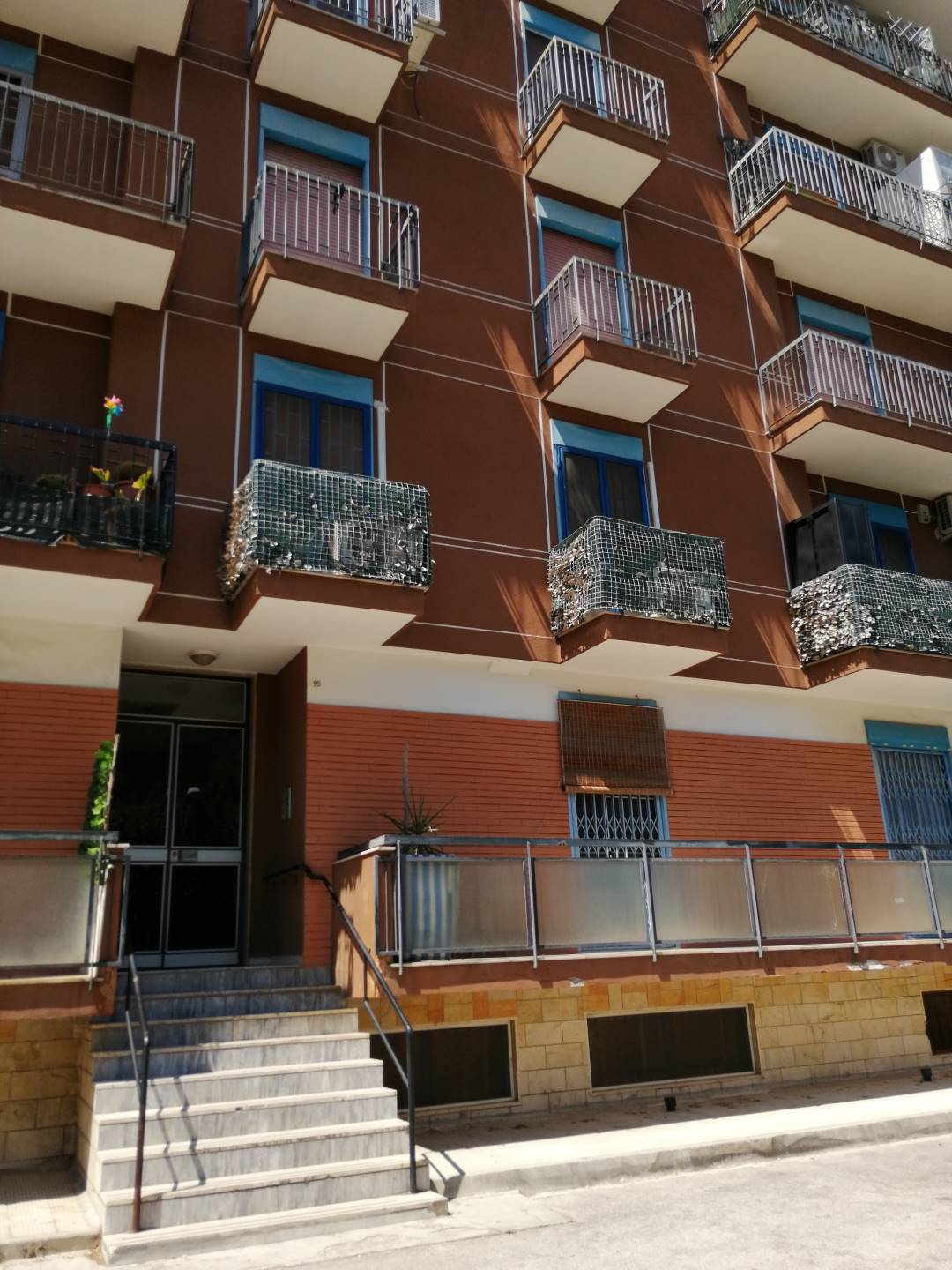 Appartamento di  3 vani /90 mq  a Bari (zona SAN PASQUALE)