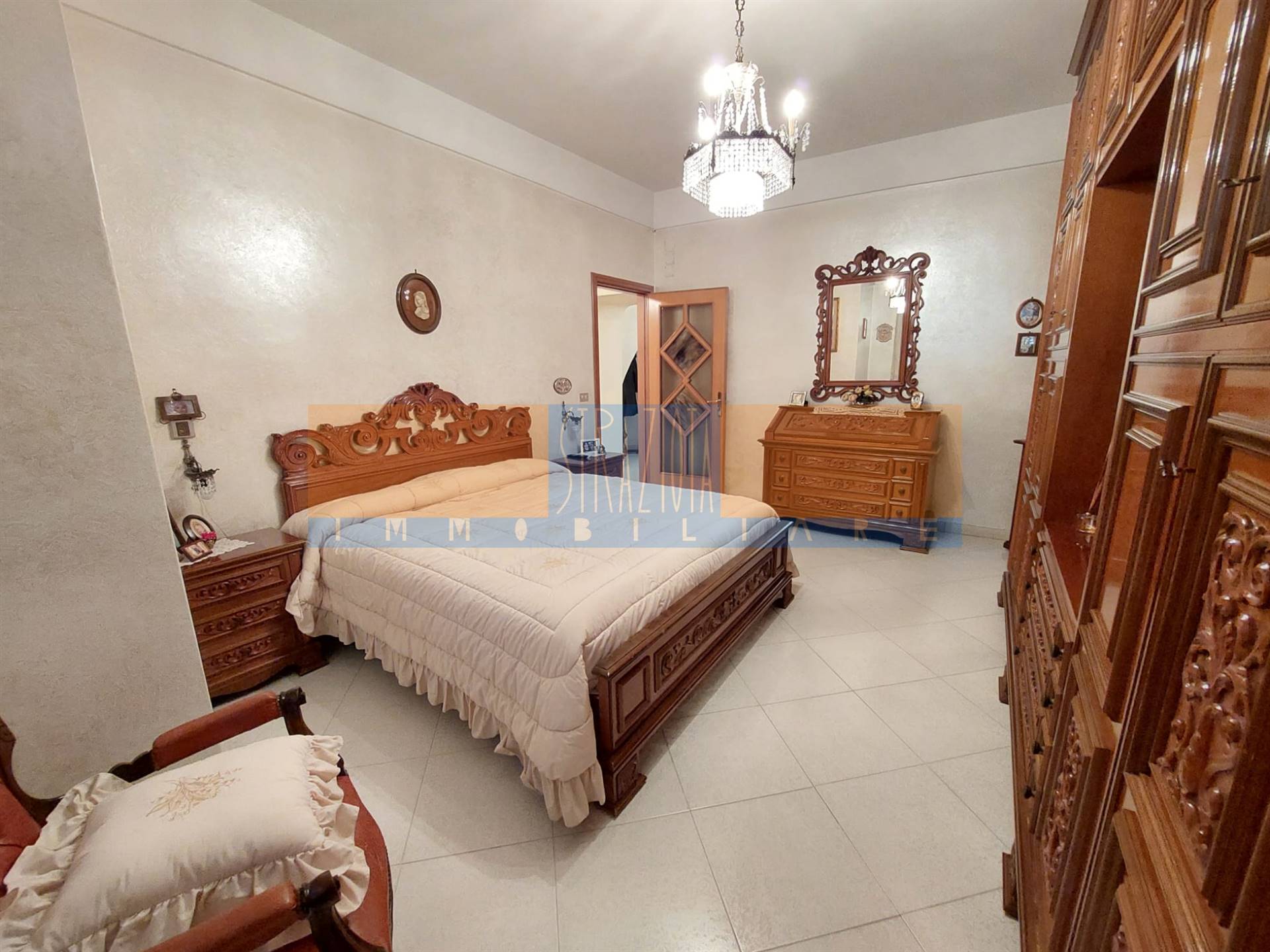 Casa indipendente di  3 vani /120 mq  a Bari (zona CARBONARA / CEGLIE)