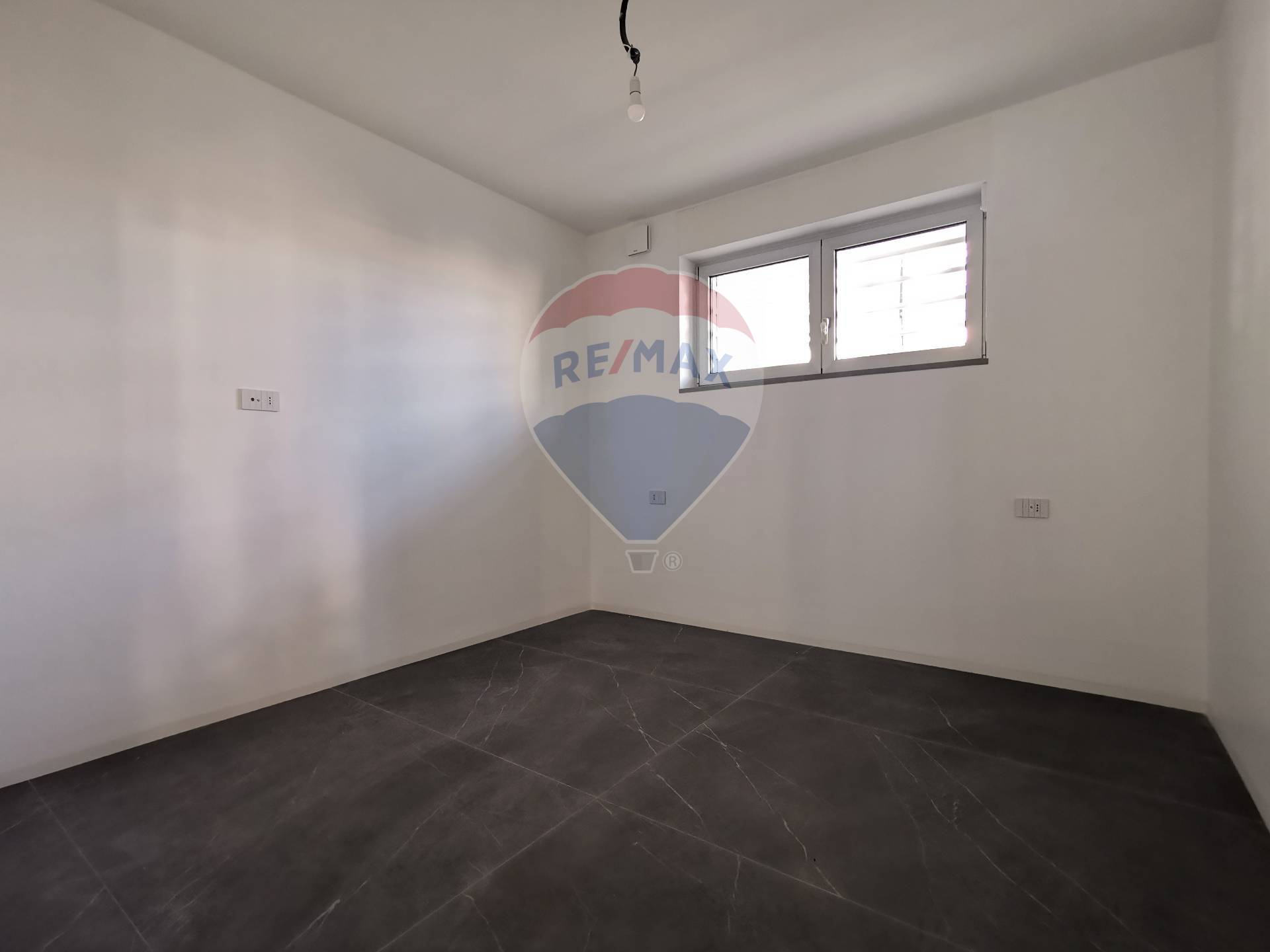 Appartamento di  2 vani /57 mq  a Bari - Poggiofranco (zona Poggiofranco)