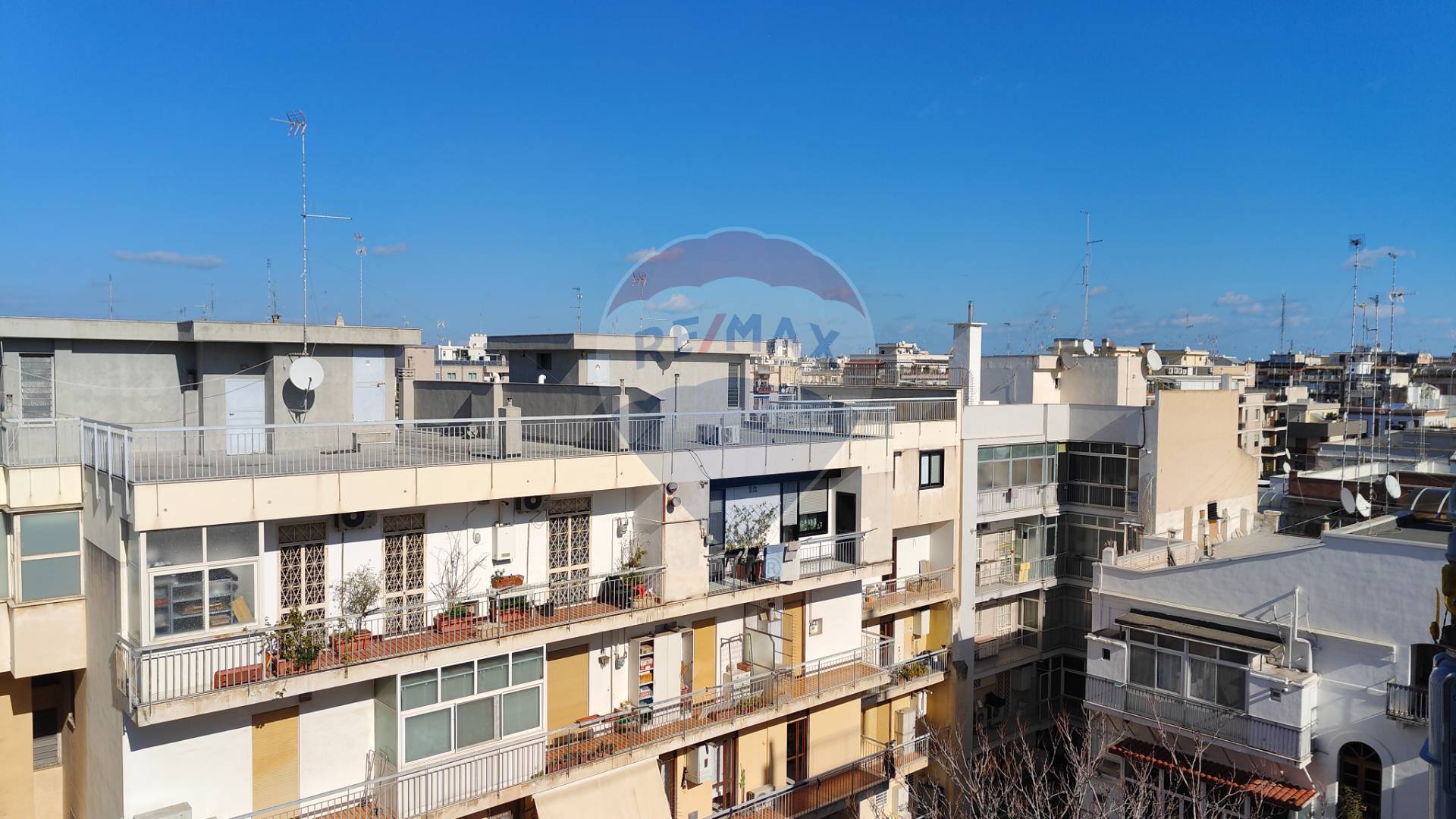 Appartamento di  3 vani /112 mq  a Bari - Murat (zona Murat)