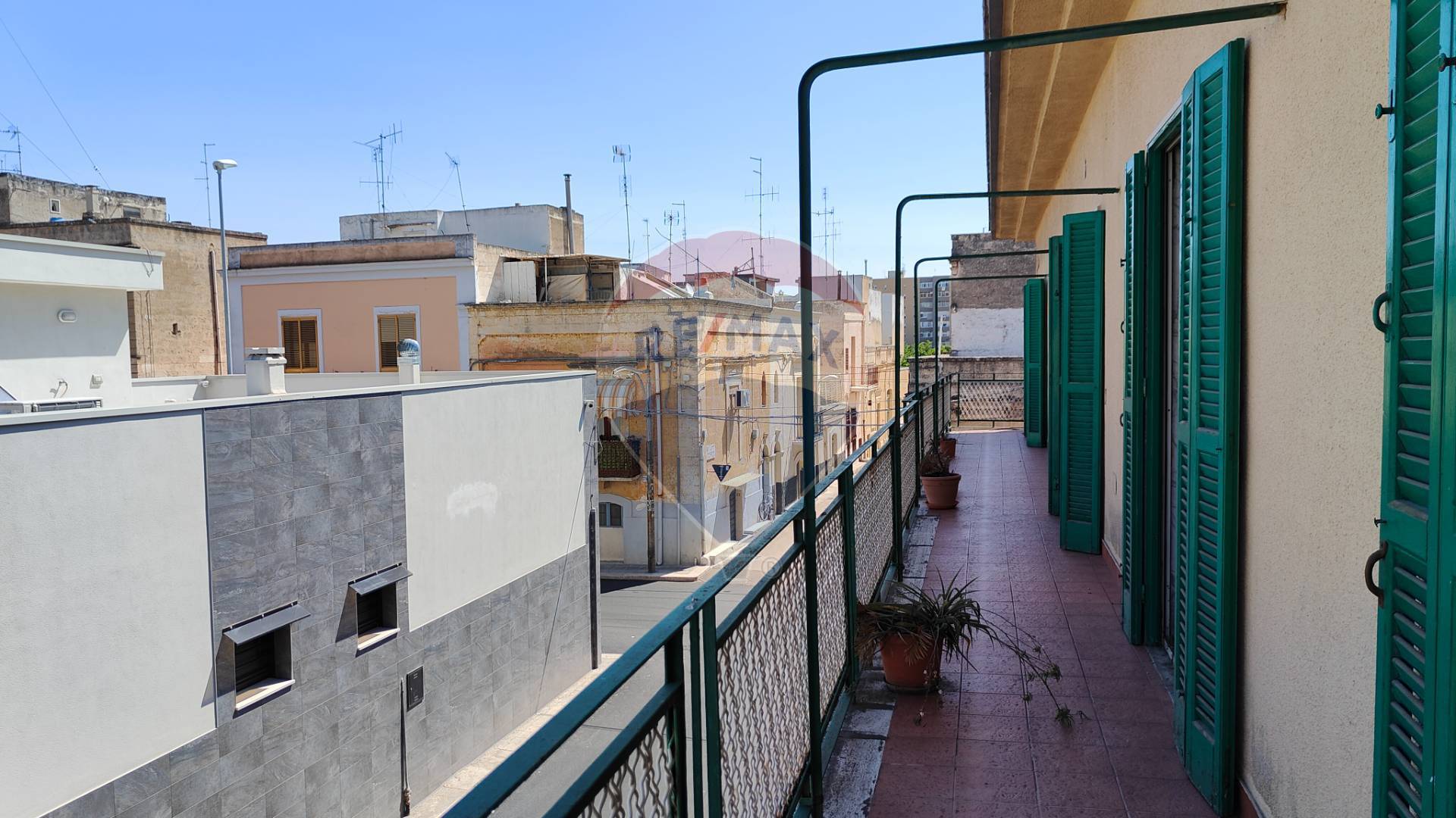 Appartamento di  5 vani /131 mq  a Bari - Ceglie del Campo (zona Ceglie del Campo)