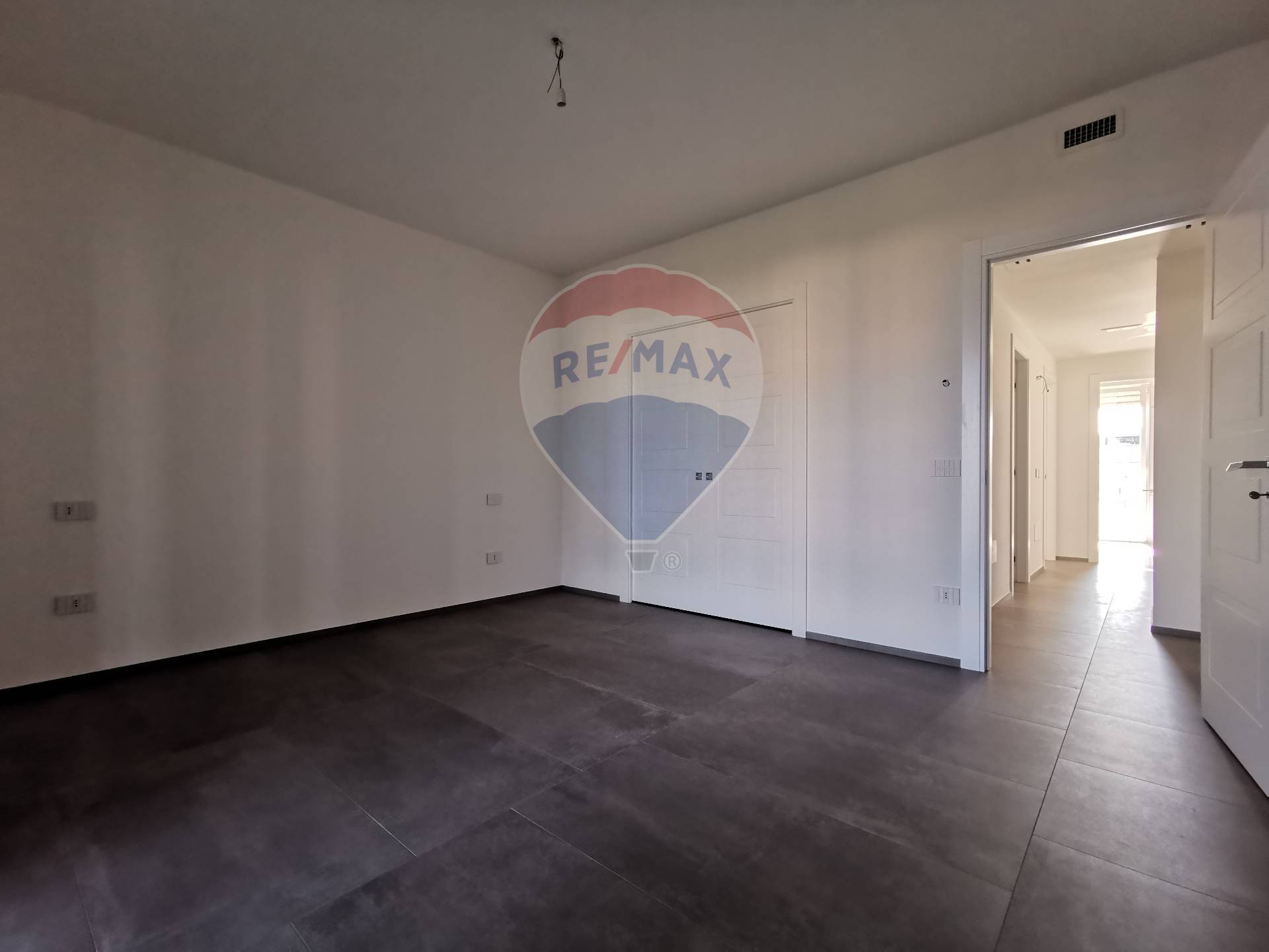 Appartamento di  5 vani /159 mq  a Bari - San Pasquale alta (zona S. Pasquale)