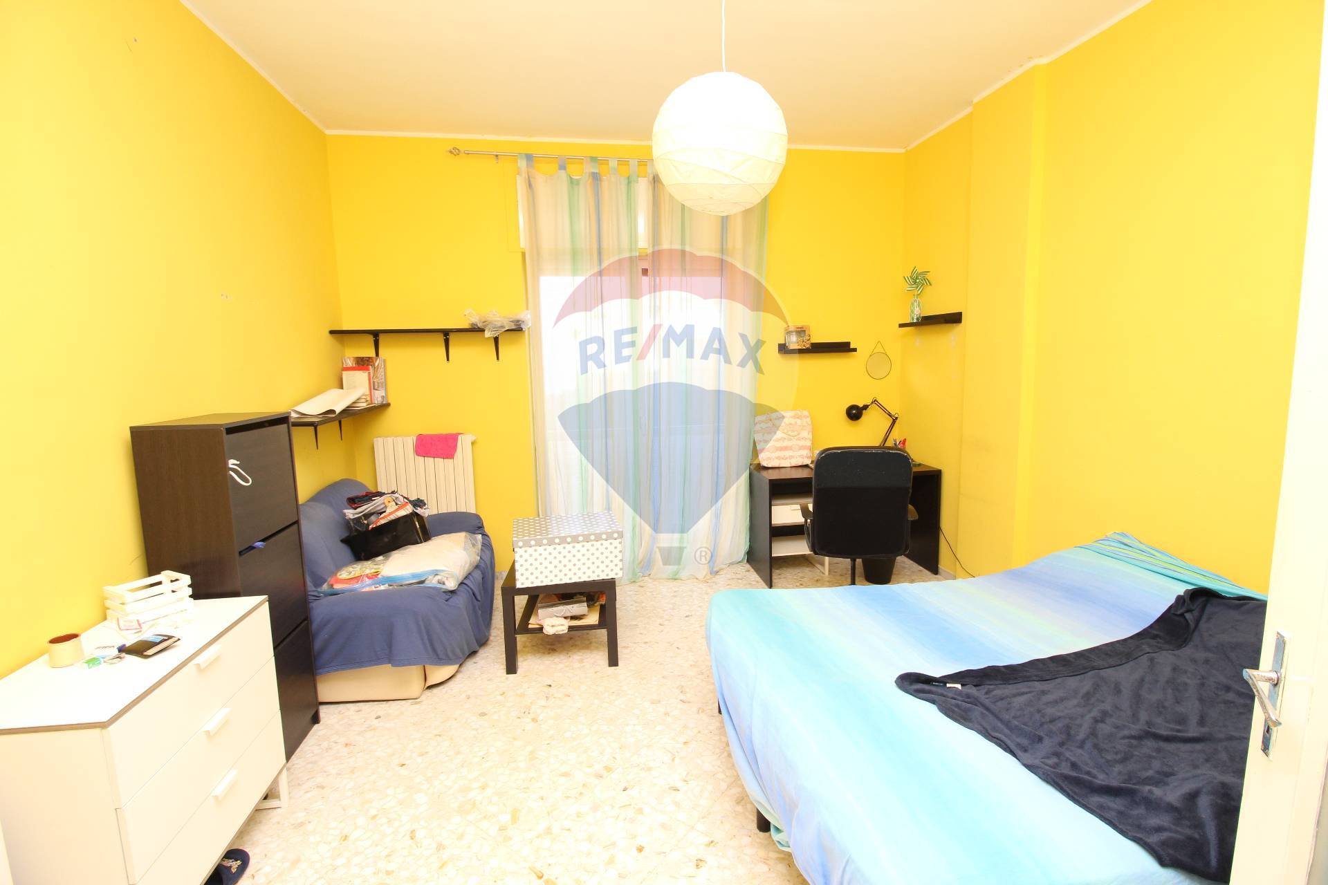 Appartamento di  4 vani /128 mq  a Bari - San Pasquale alta (zona S. Pasquale)