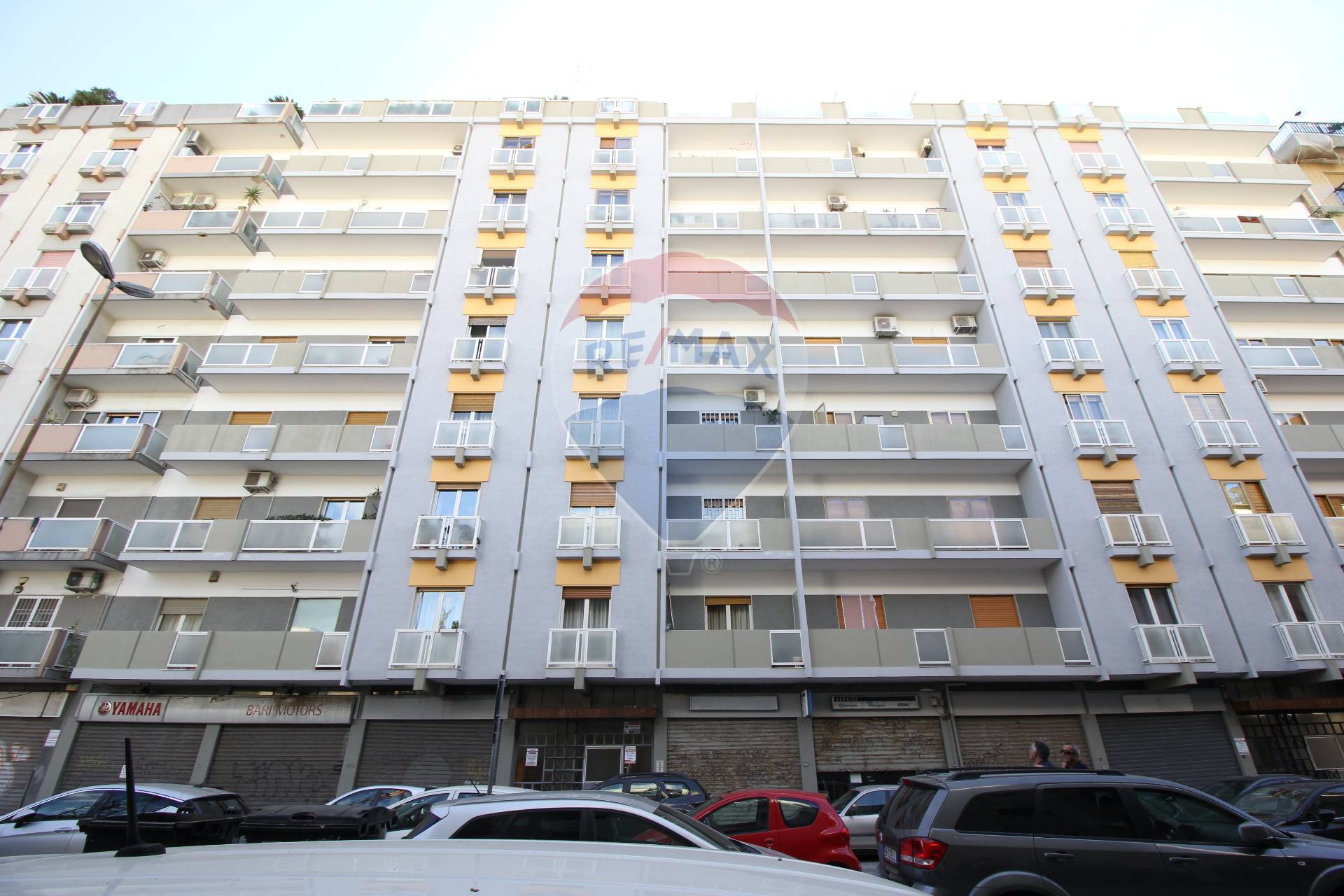 Appartamento di  4 vani /128 mq  a Bari - San Pasquale alta (zona S. Pasquale)