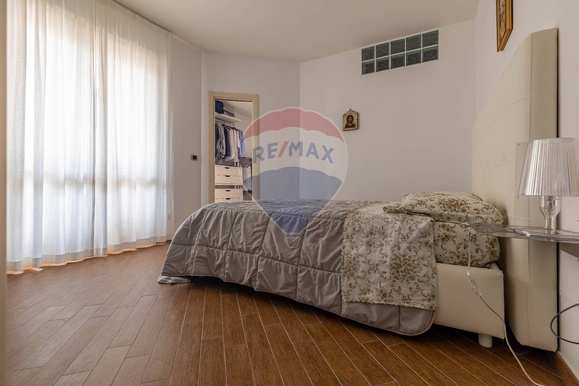 Villa (zona residenziale) di  6 vani /200 mq  a Bari - Torre a Mare (zona Torre a Mare)