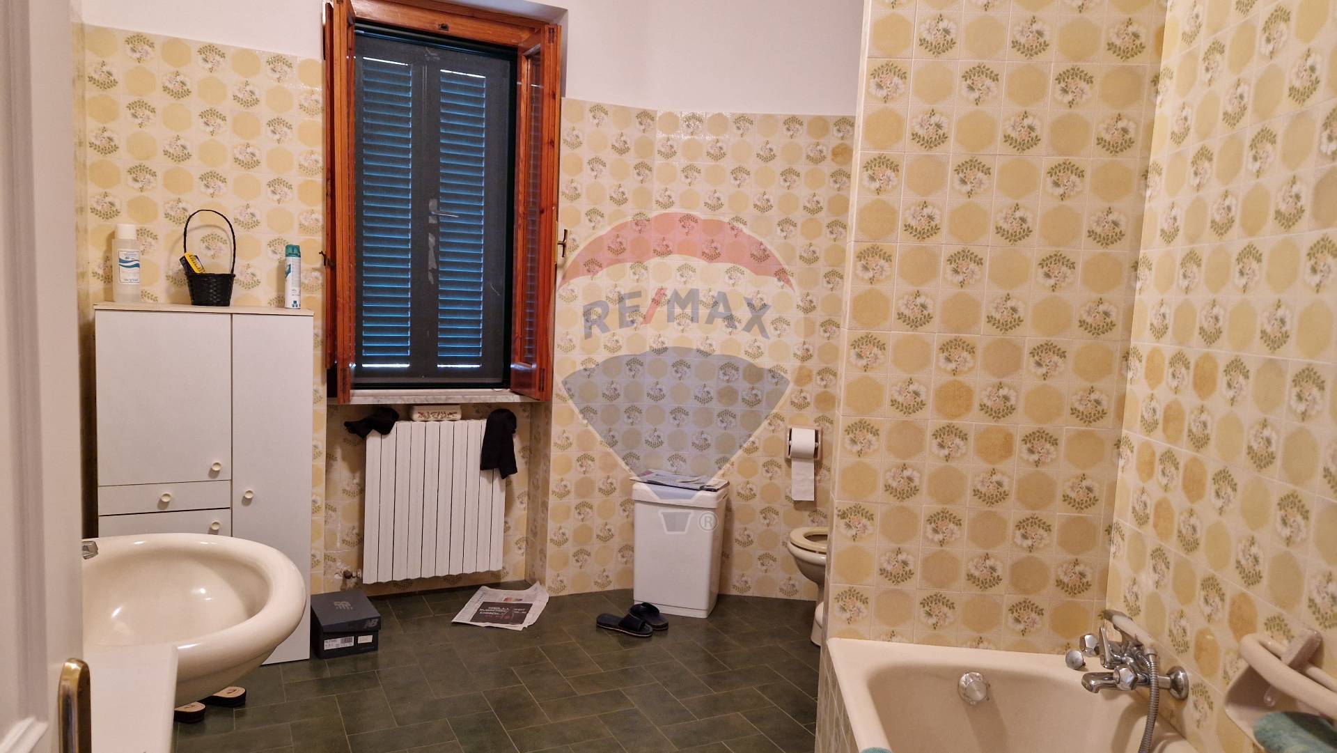 Villa (zona residenziale) di  6 vani /300 mq  a Conversano